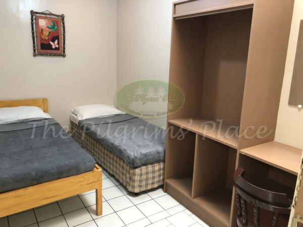 ROOM 06