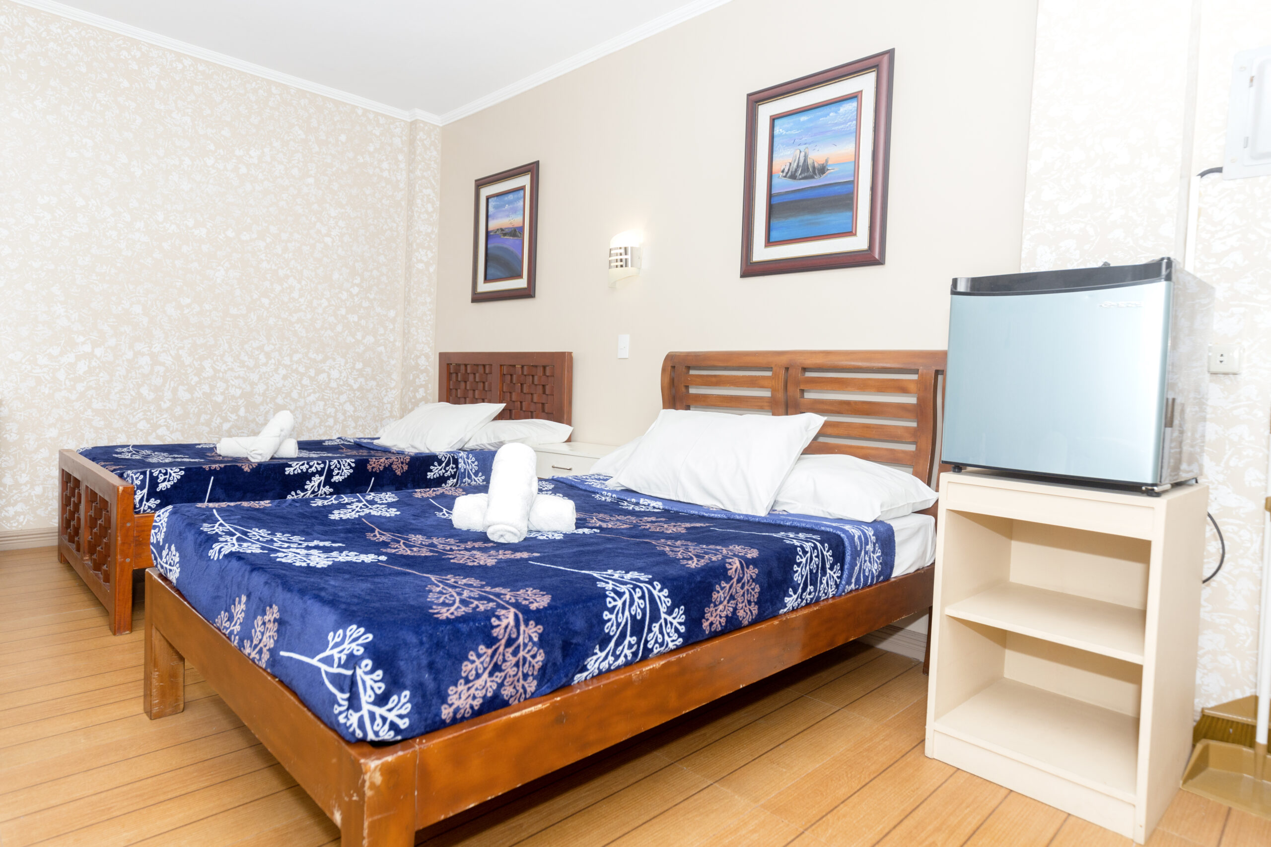 ROOM 101 - Image 2