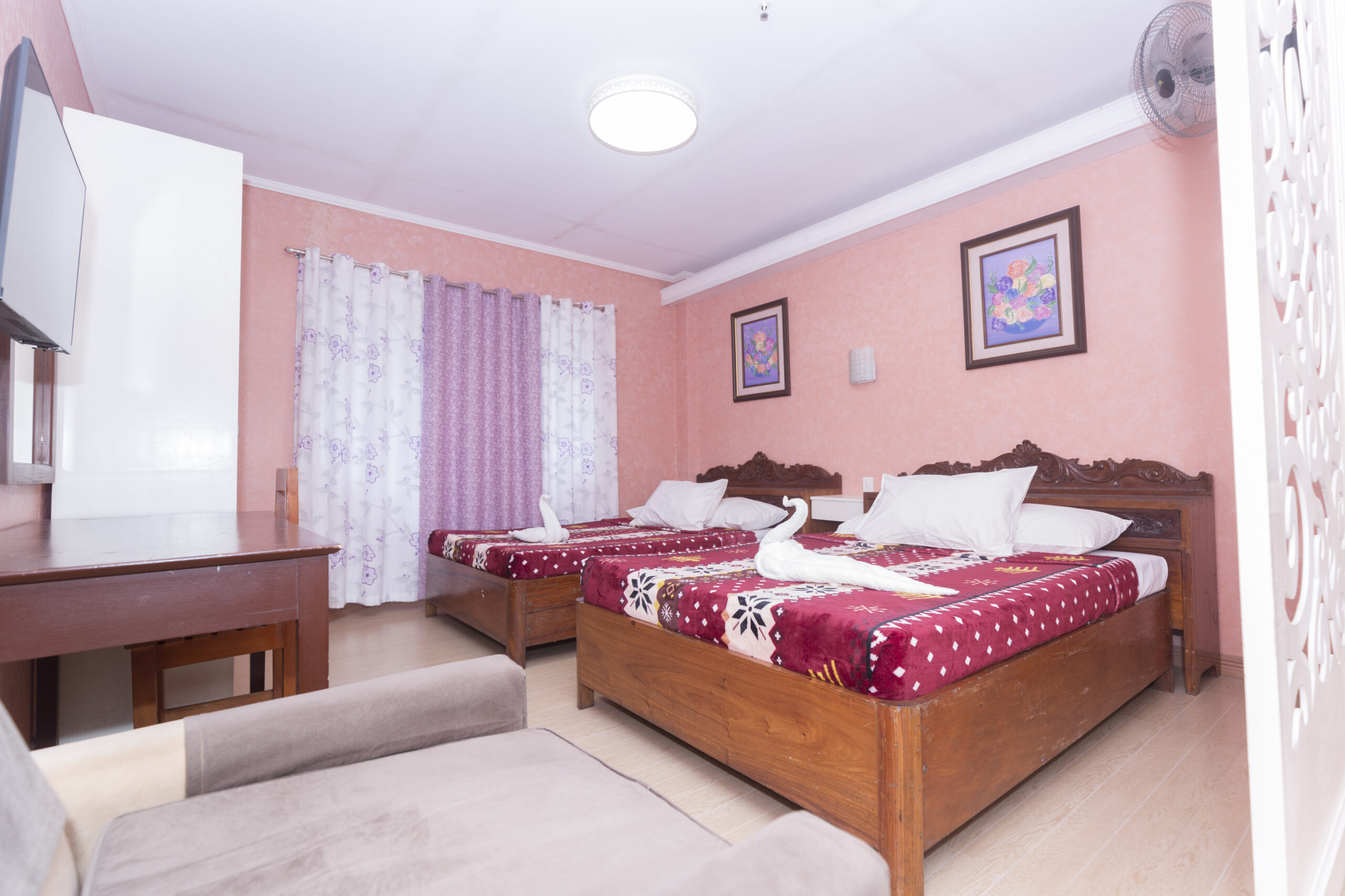 ROOM 102