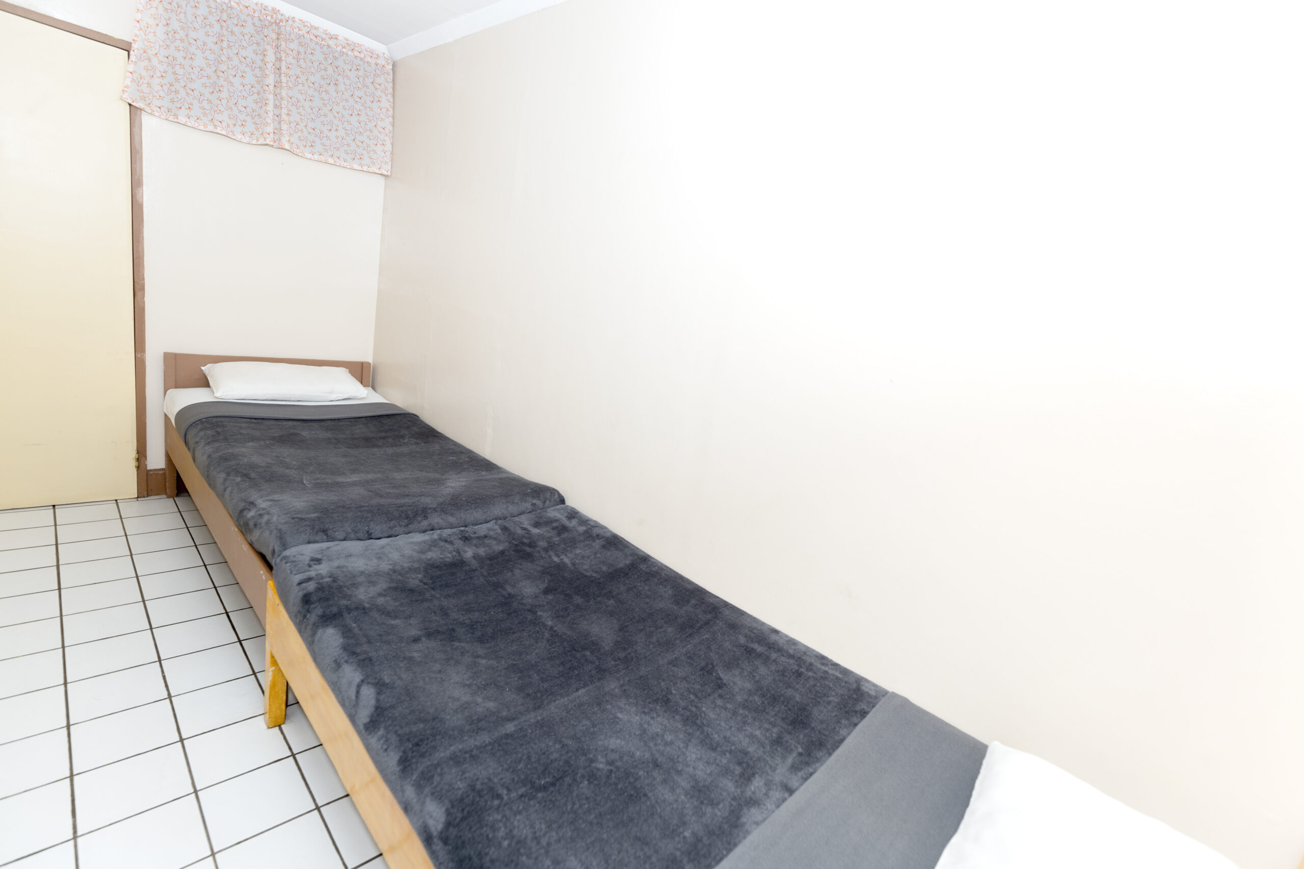 ROOM 05