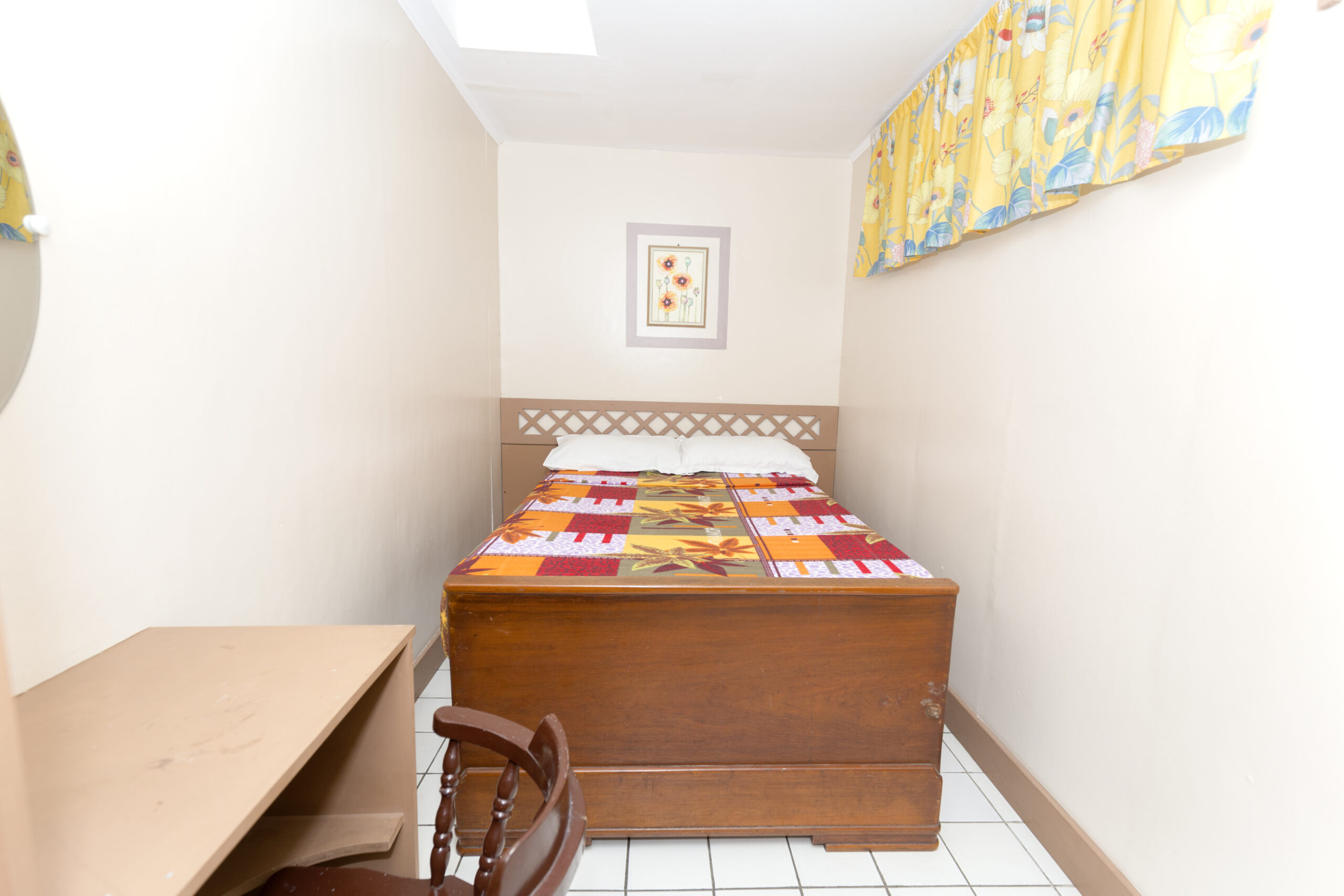 ROOM 07 - Image 3